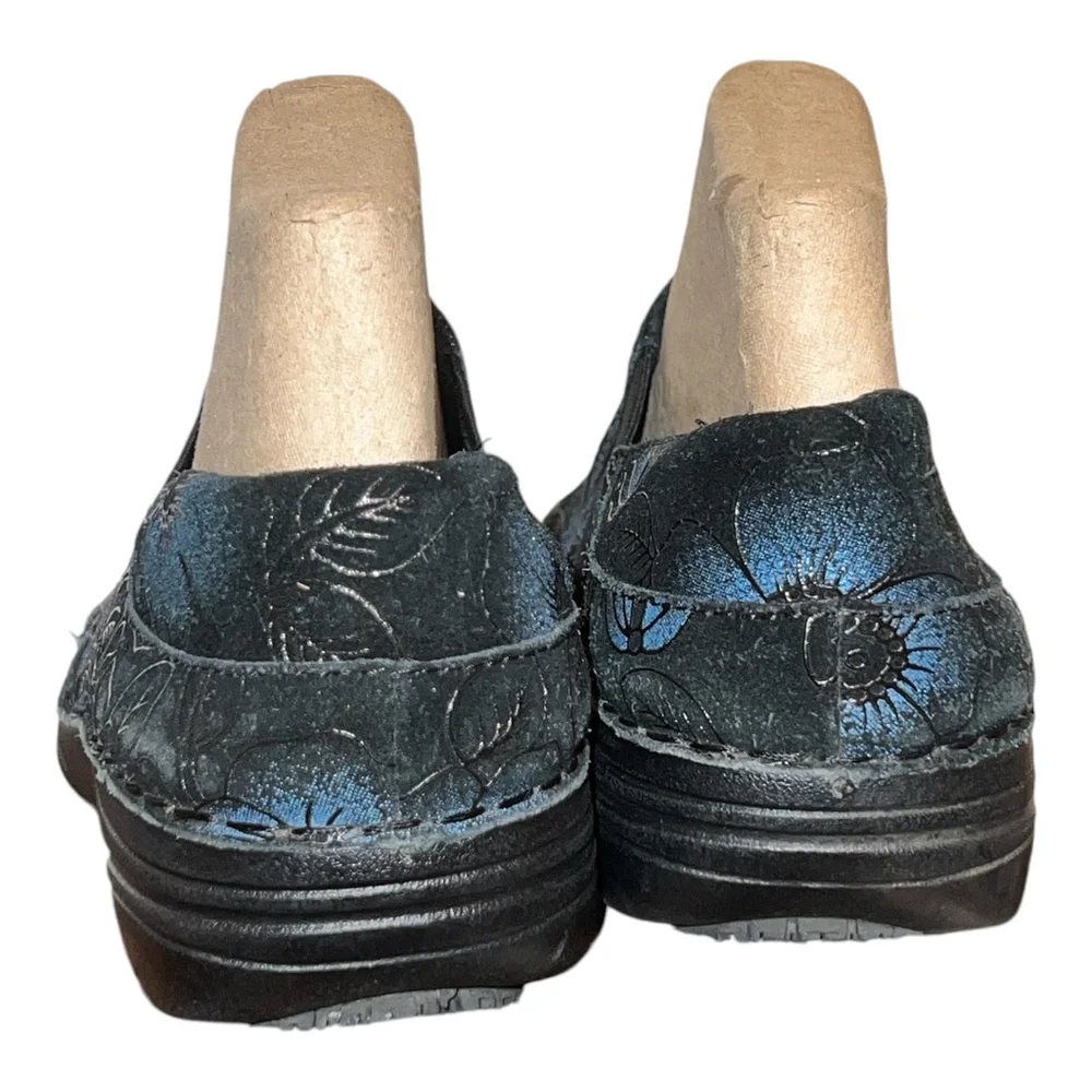 Spring Step Leather Upper Shoes Size 7 Black Blue
